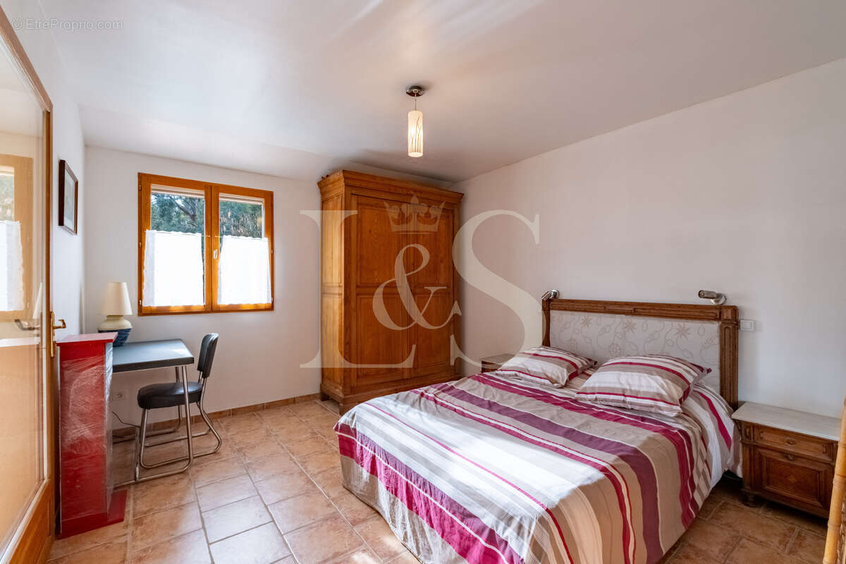 Maison à BUIS-LES-BARONNIES