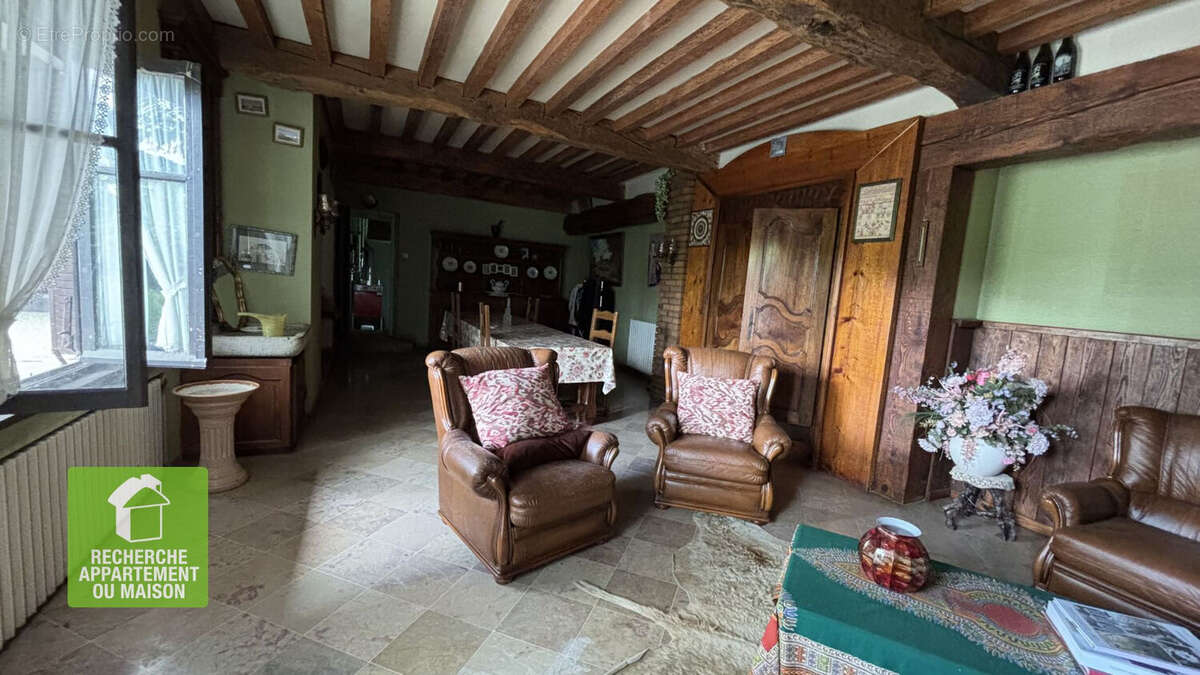 Maison à CHOZEAU