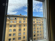 Appartement à PARIS-10E