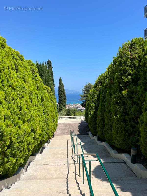 Appartement à ROQUEBRUNE-CAP-MARTIN