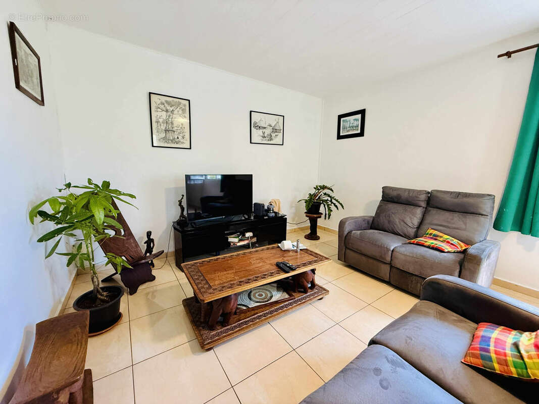 Maison à SAINT-JOSEPH