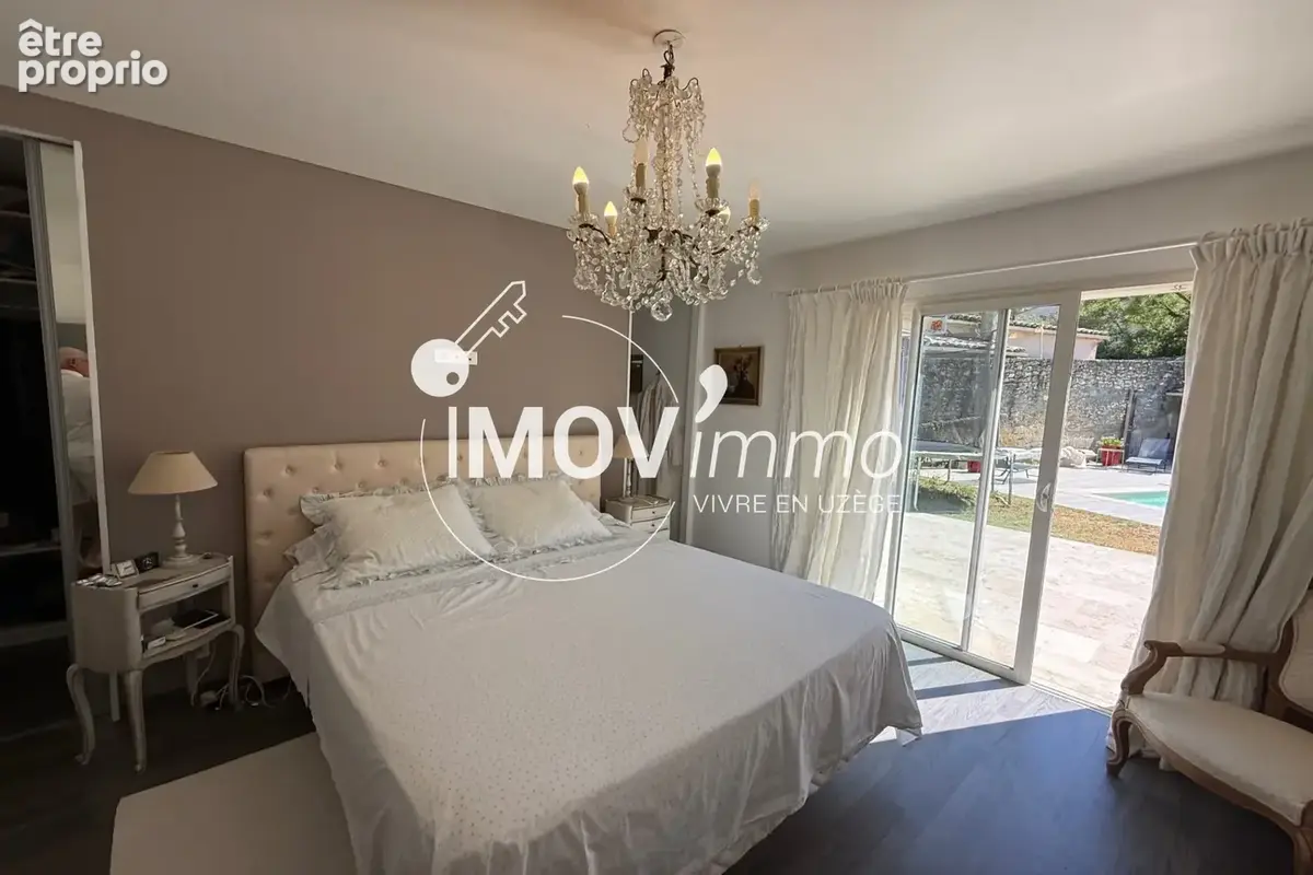 Maison 151 m² à Uzes  - photo 9