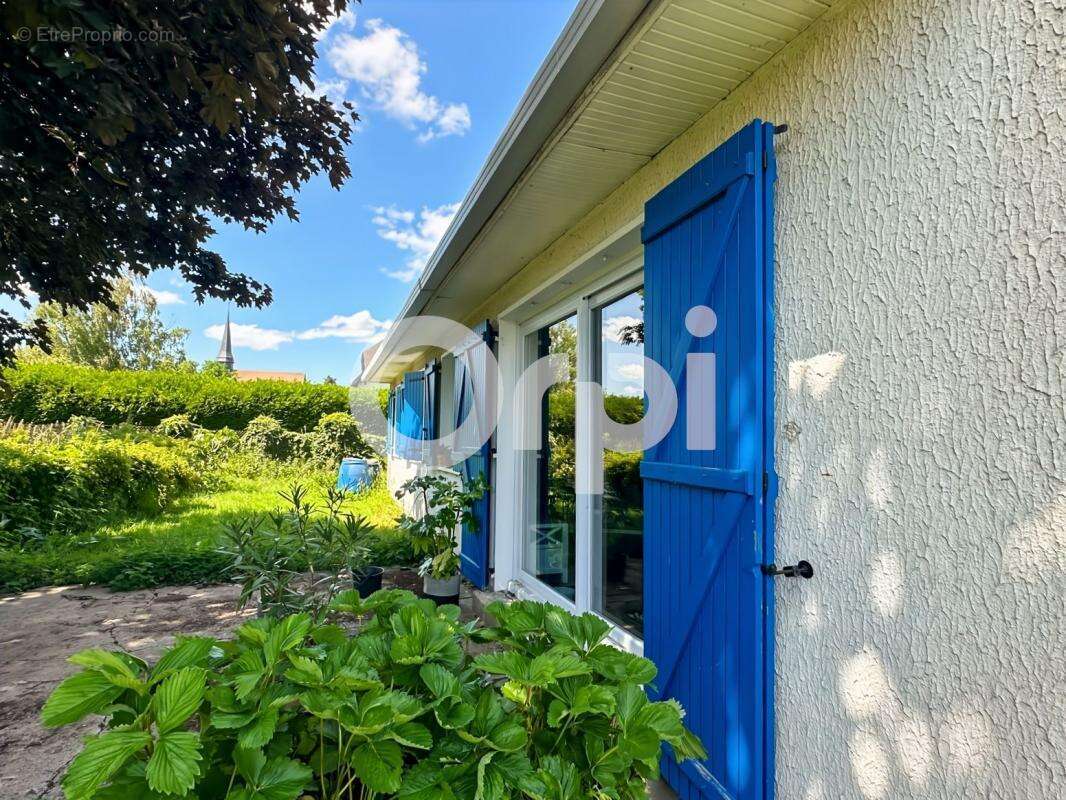 Maison à LES VENTES