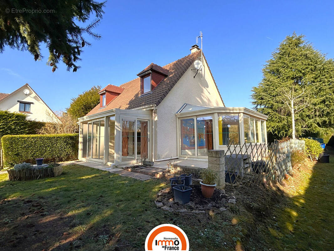 Maison à PACY-SUR-EURE