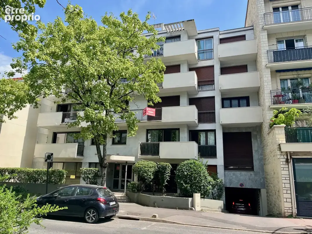 Appartement à SAINT-MAUR-DES-FOSSES