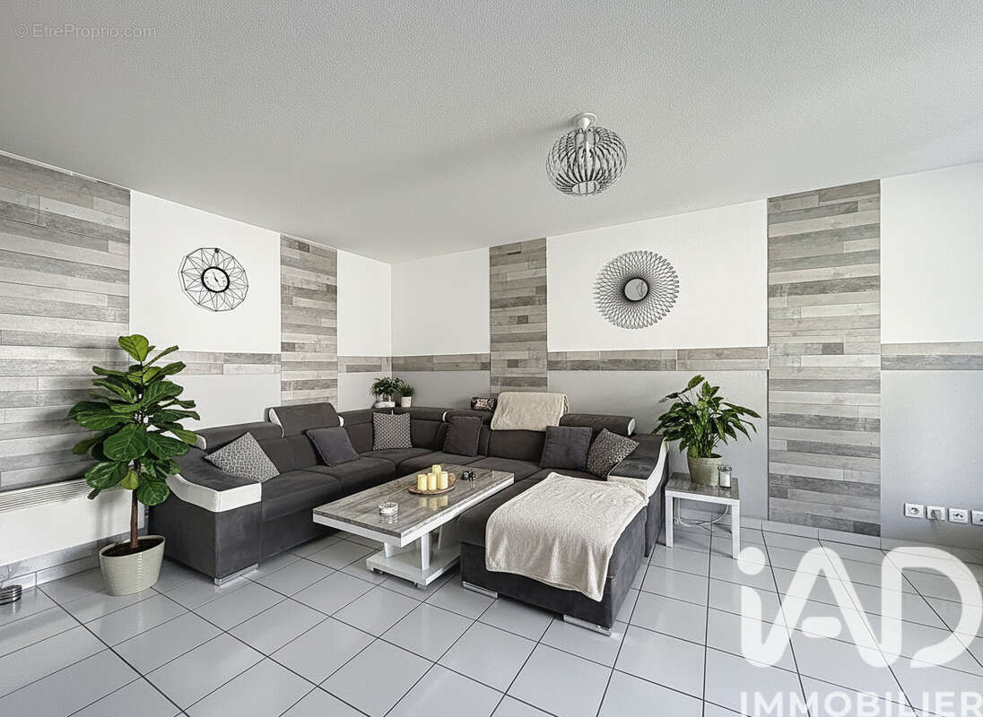Photo 3 - Appartement à MARSEILLE-15E