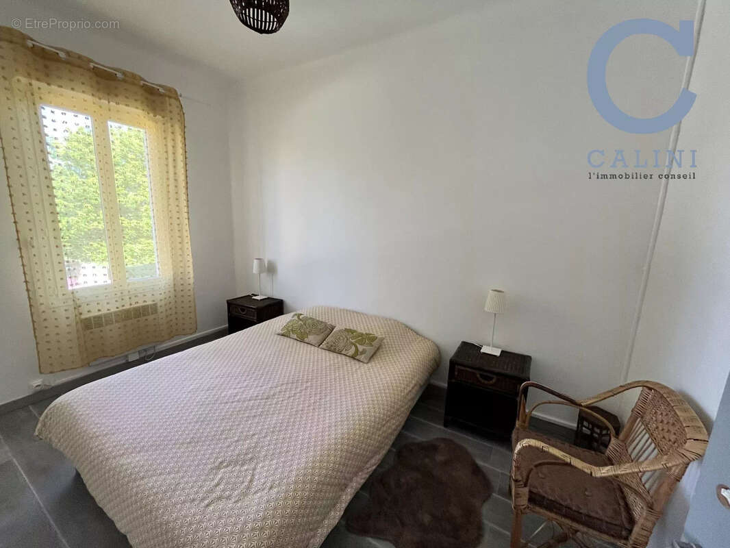 Maison à LA CALMETTE