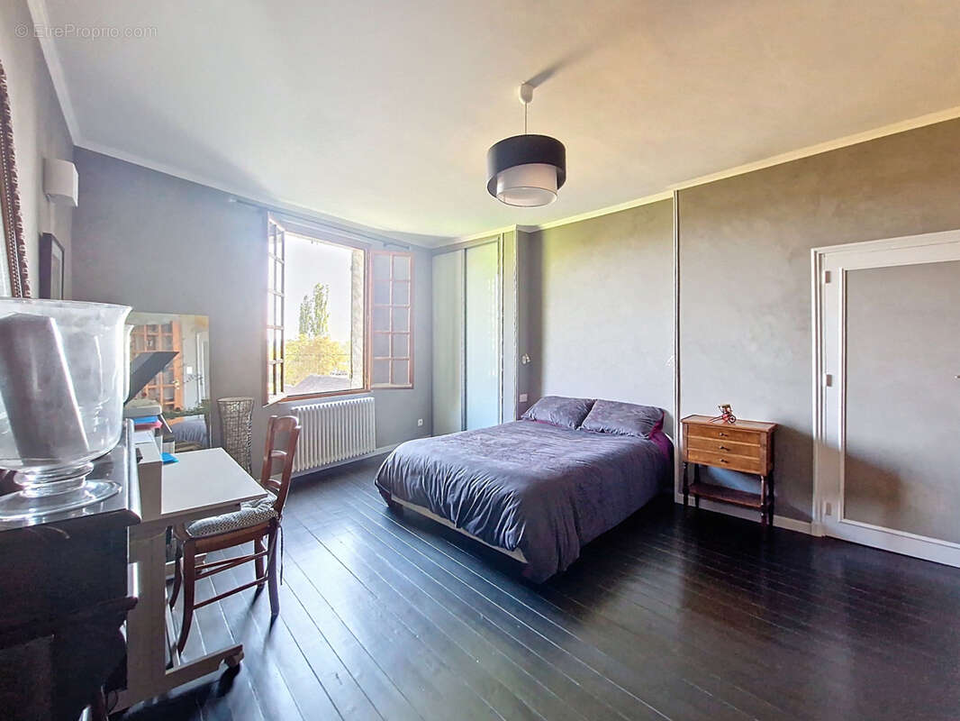 Maison à LA ROCHE-GUYON