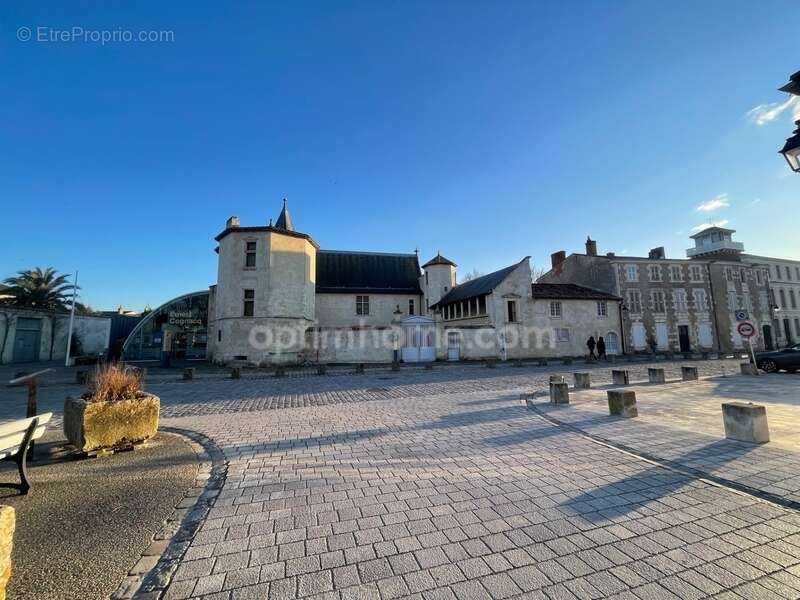 Appartement à SAINT-MARTIN-DE-RE