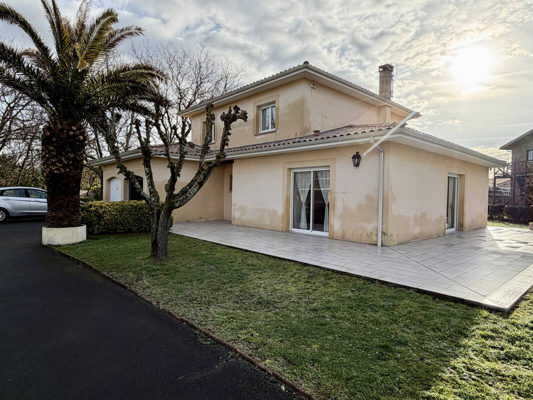Maison à GUJAN-MESTRAS