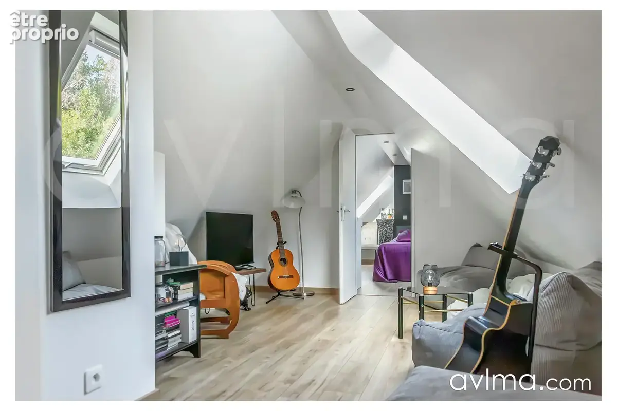 Belle maison familiale sur un terrain de 905m2 avec jacuzzi - Résidence avec tennis et piscine - photo 29