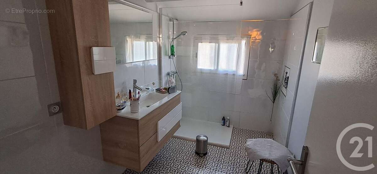 Maison à LATOUR-BAS-ELNE