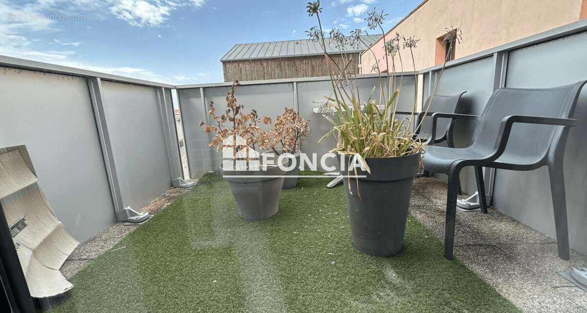 Appartement 2 pièces avec terrasse sous bail commercial - photo 3