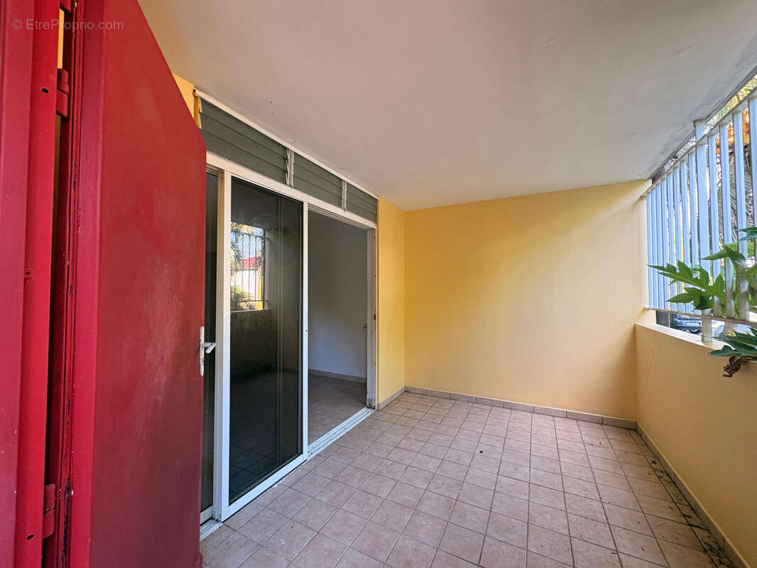 Offre a ne pas rater : appartement à vendre à ste rose - photo 6