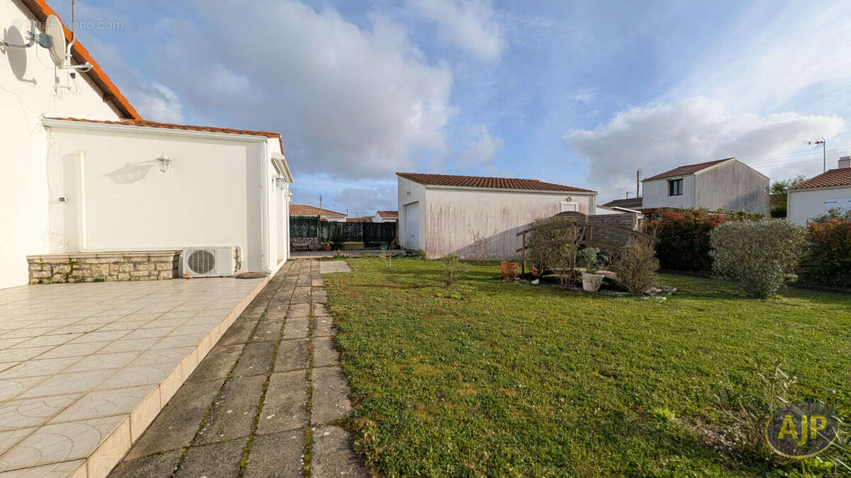 Maison à L'AIGUILLON-SUR-MER