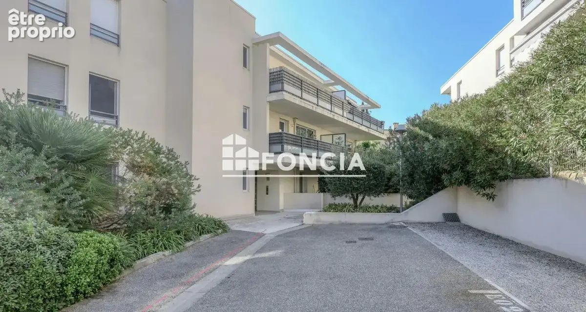 T3 + garage residence recente avec piscine - photo 9