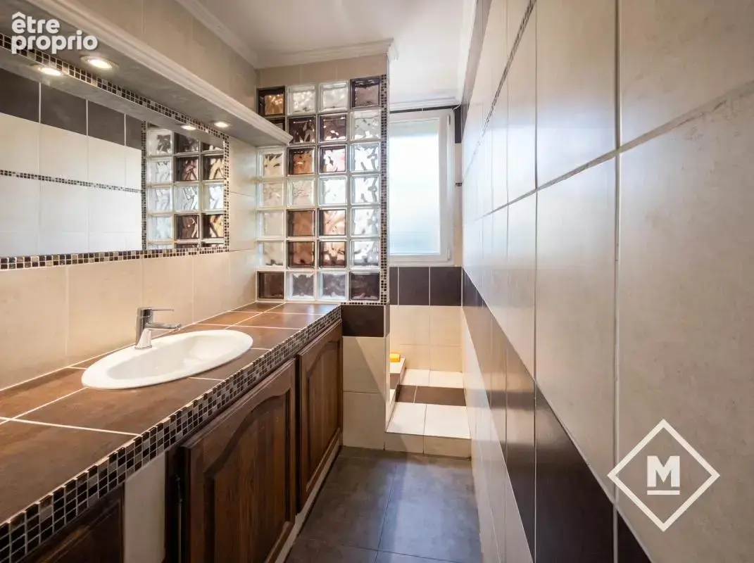 Lumineux 2 pièces Marseille 12ème, quartier Beaumont, 137000€ - photo 8