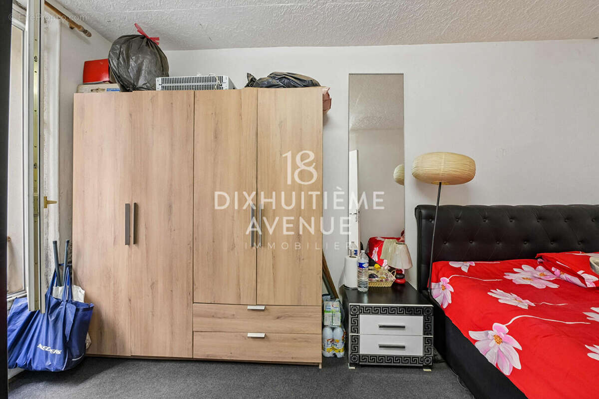 Appartement à PARIS-18E