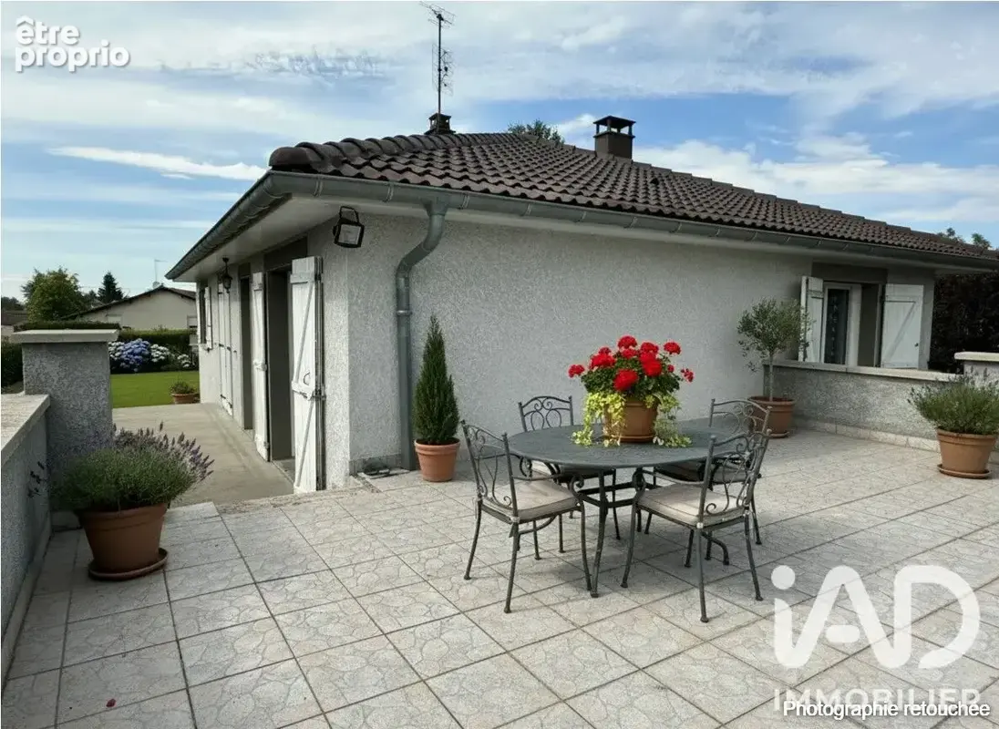 Photo 1 - Maison à SAINT-ROMAIN-LA-MOTTE