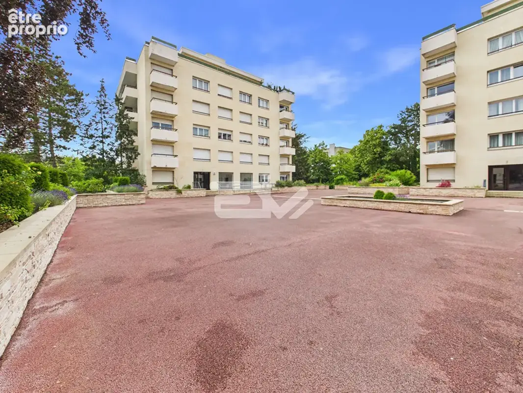Appartement 4 ème et avant dernier étage - 89 m² - 2/3 chambres - Balcons - Box fermé /parking - Cave - Ascenseur - photo 18