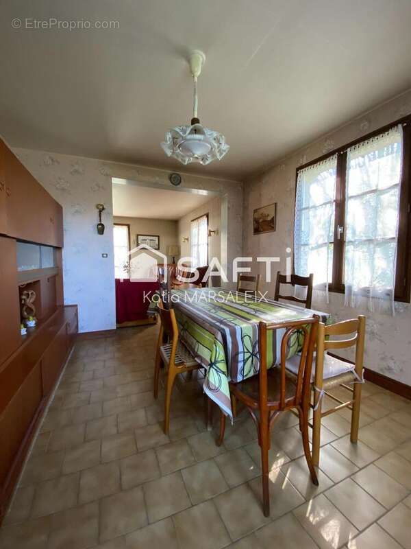 Photo 7 - Maison à NEUVY-SAINT-SEPULCHRE