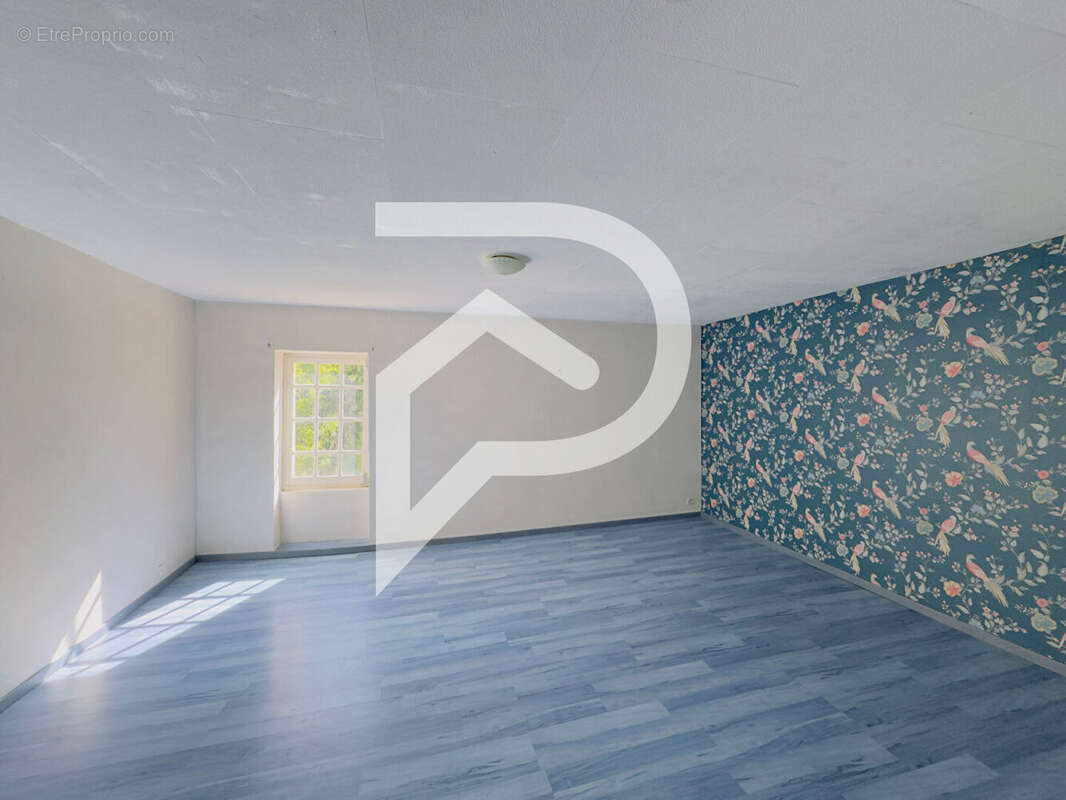 Maison à GAGEAC-ET-ROUILLAC