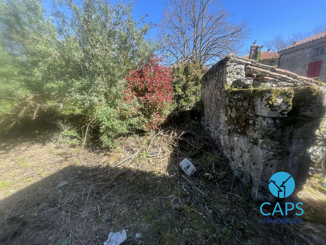 Maison 90 m² à Bazens  - photo 7