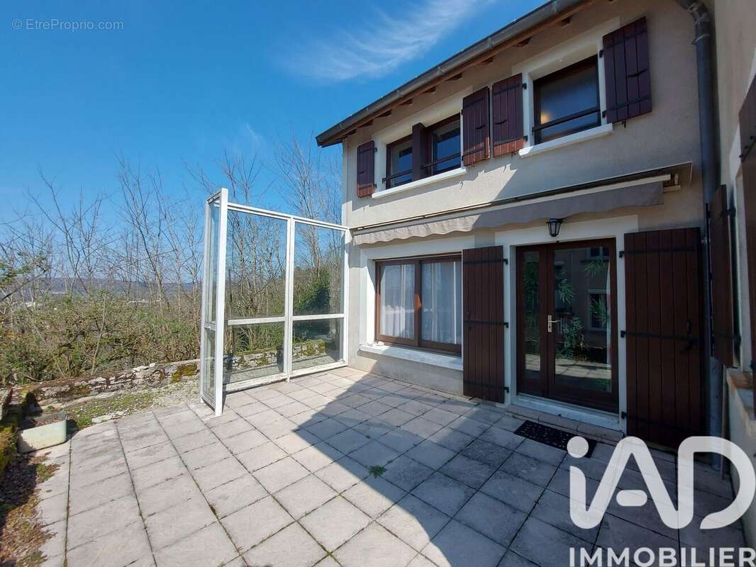 Photo 2 - Maison à ORGELET