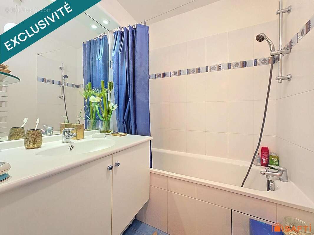 Photo 6 - Appartement à LES LILAS