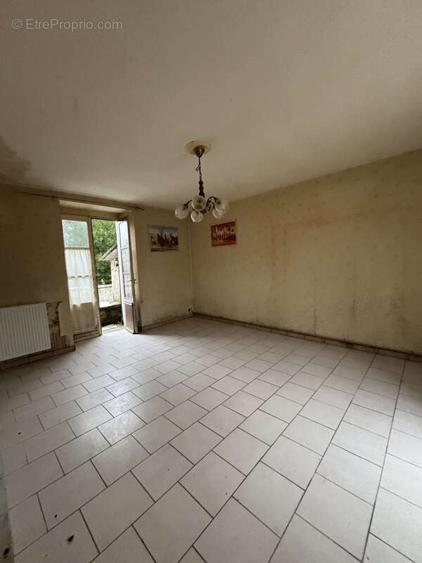 Maison à CHATILLON-SUR-SEINE