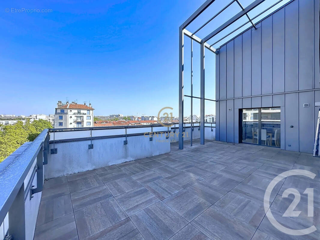 Appartement à LYON-8E