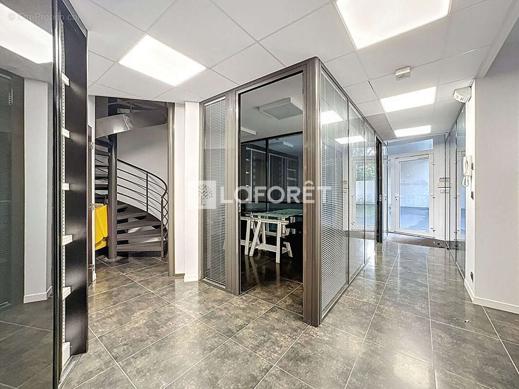 Commerce à LE BOUSCAT