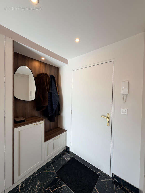 SAINT CAST LE GUILDO - Appartement T2 rénové avec goût et vue sur la château du Guildo - photo 7
