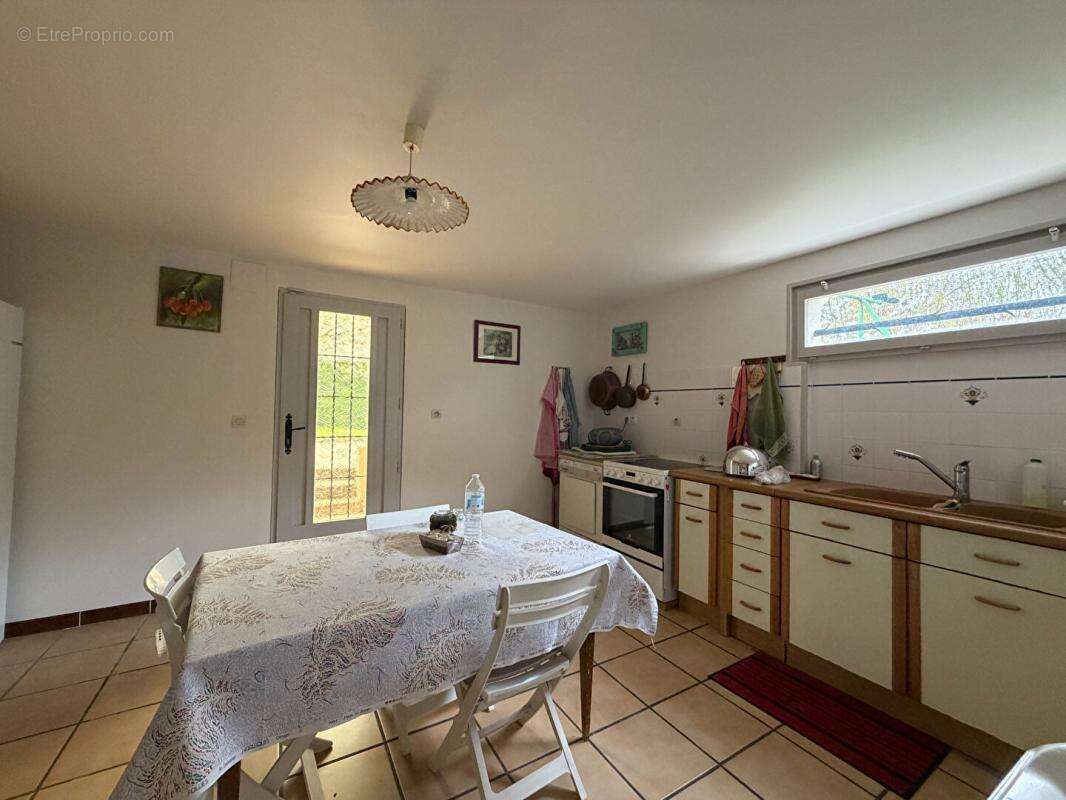 Maison à CHEVIGNY-SAINT-SAUVEUR
