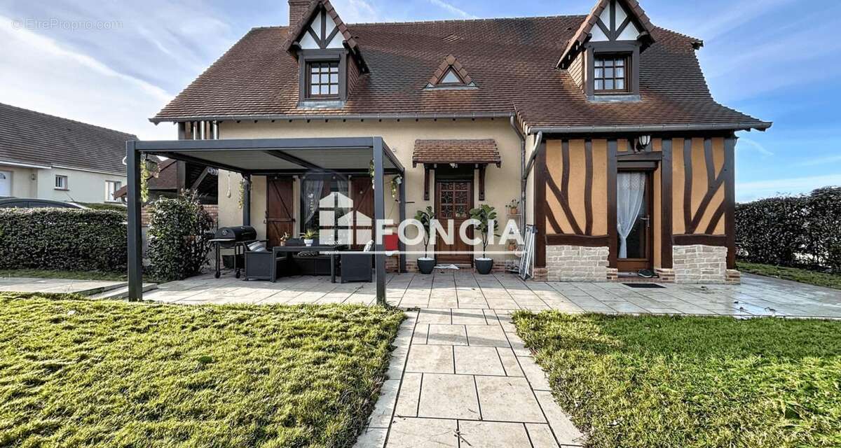 Maison à LISIEUX
