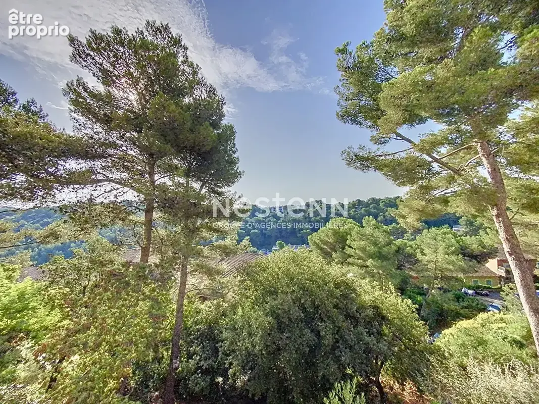 Mougins le Haut - 2P - 35m2 -Terrasse- Parking - Cave - Piscine - Tennis - Sud - photo 2