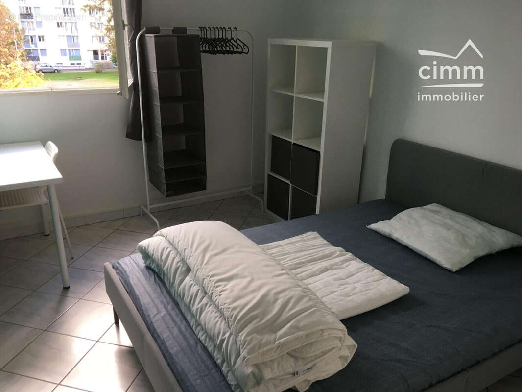 Appartement à FONTAINE
