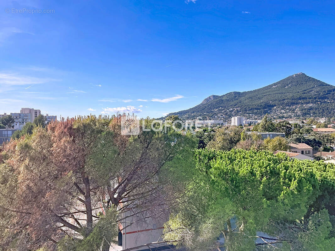 Appartement à LA VALETTE-DU-VAR