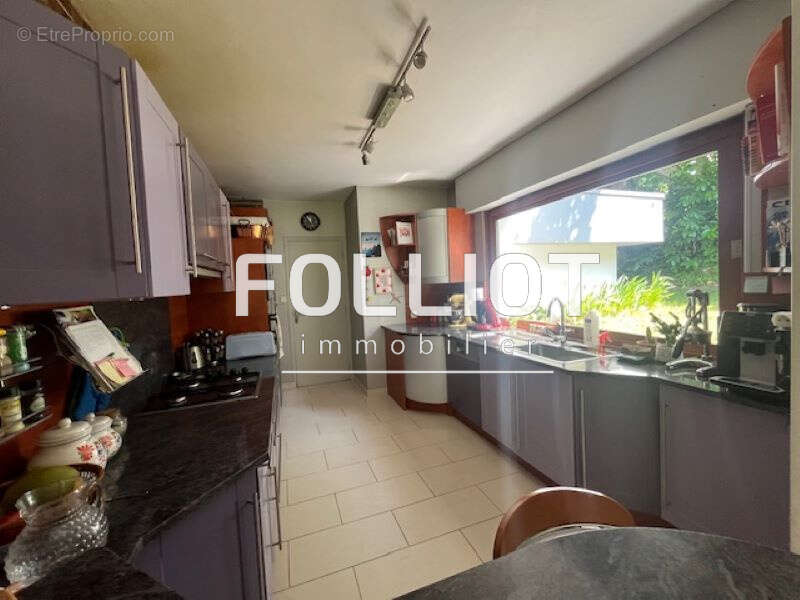 A vendre Maison Vire Normandie 7 pièce(s) 167 m2 - photo 6