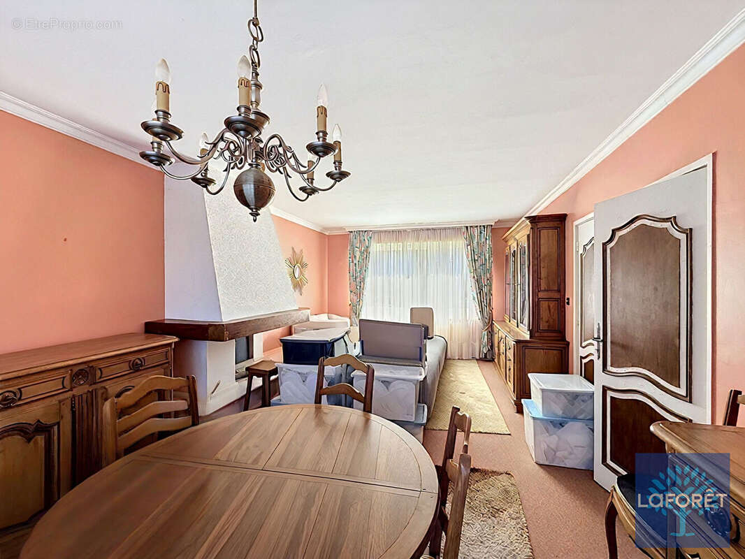 Maison à CRESPIN