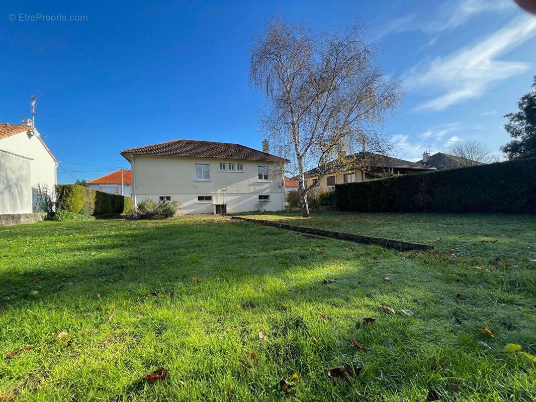 Maison à MIGNE-AUXANCES