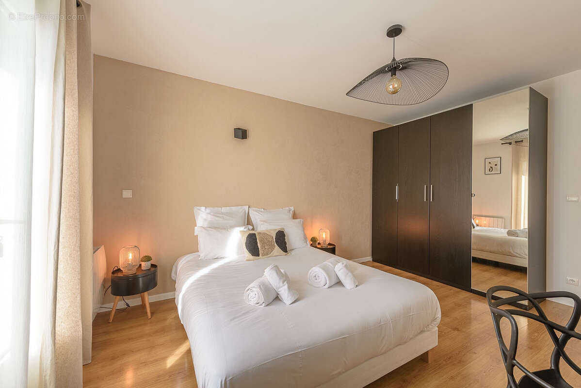 Appartement à VEYRIER-DU-LAC