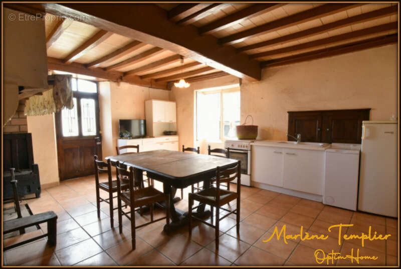 Maison à LUCQ-DE-BEARN