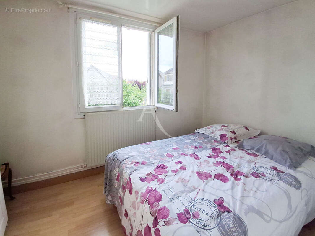 Maison à RUEIL-MALMAISON