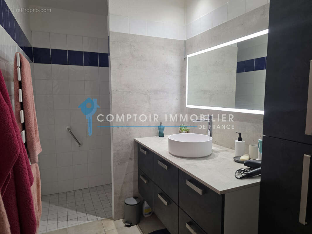 07 - RUOMS - LES SENORIALES T3 . 90m2 + 1 parking + 1 garage - photo 6