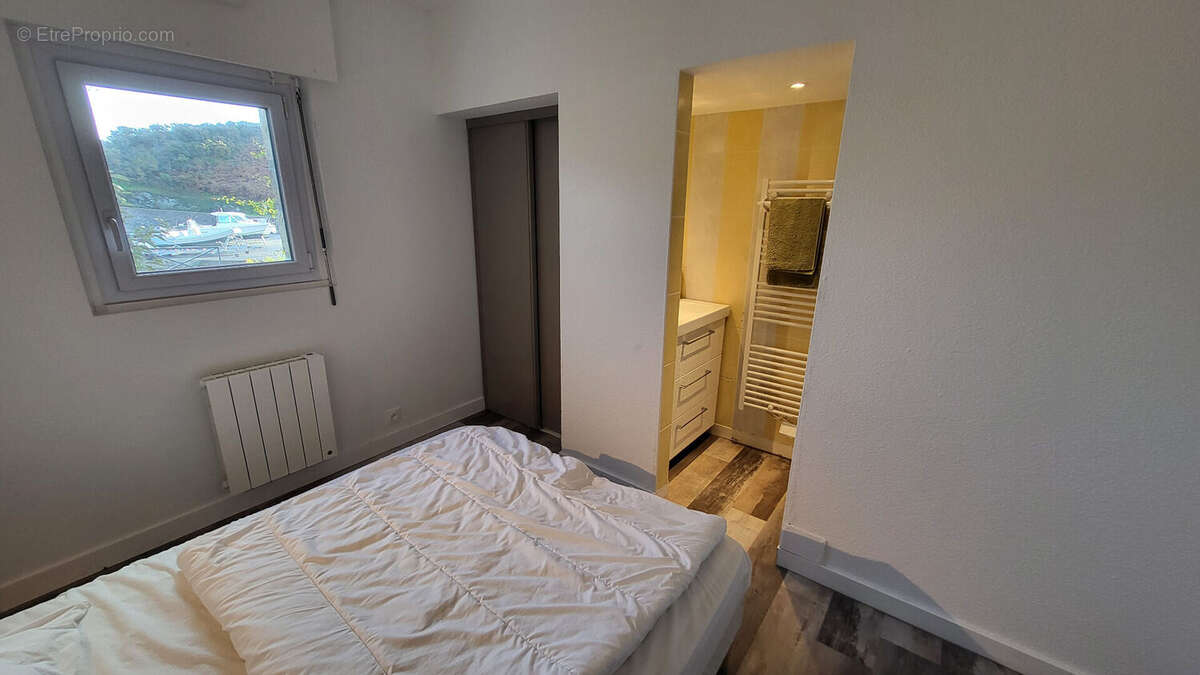 Appartement à SAUZON