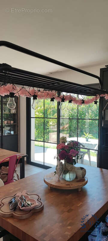 Maison à SAINT-ZACHARIE