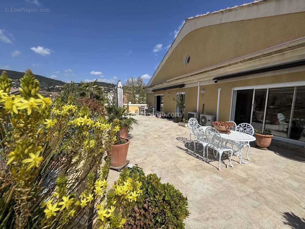 Vente Appartement Draguignan(83300) 499 000ï¿œ - photo 2