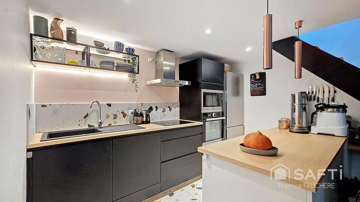 Photo 3 - Appartement à LE PERREUX-SUR-MARNE