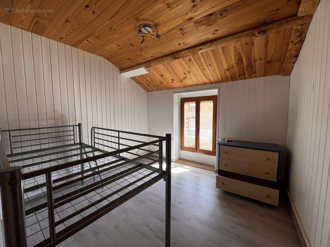 Appartement à RENAGE